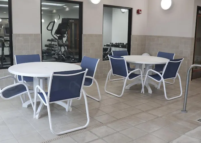 Holiday Inn Express & Suites Morton Peoria Area By Ihg